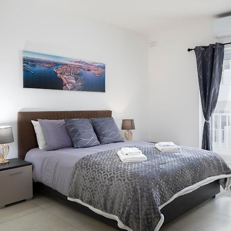 Modern & Spacious 2Br Apartment With Country Views - Close To Xemxija Bay St. Paul's Bay Buitenkant foto