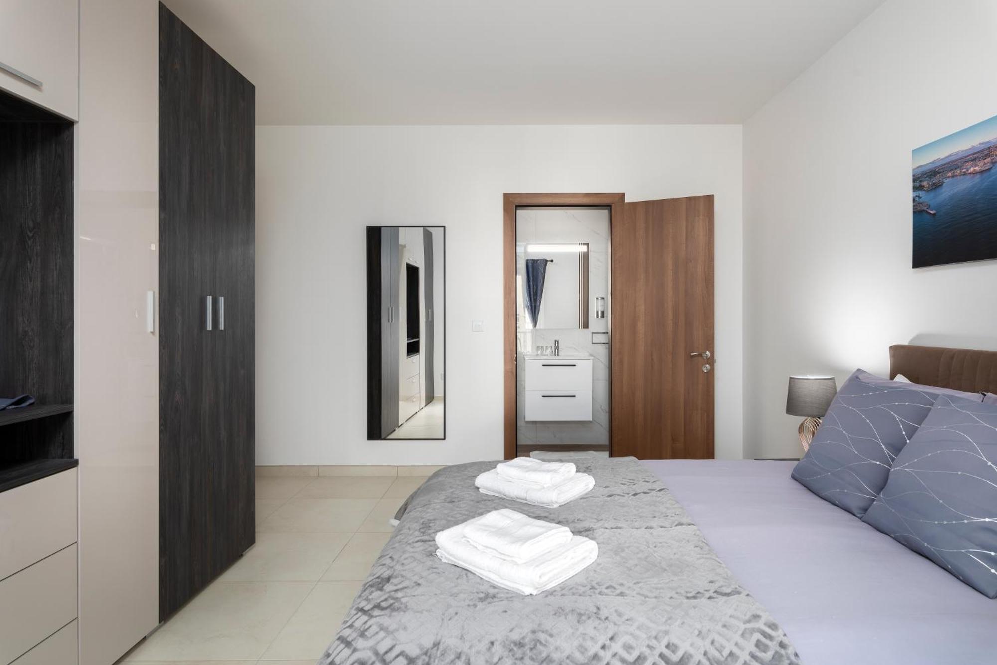 Modern & Spacious 2Br Apartment With Country Views - Close To Xemxija Bay St. Paul's Bay Buitenkant foto