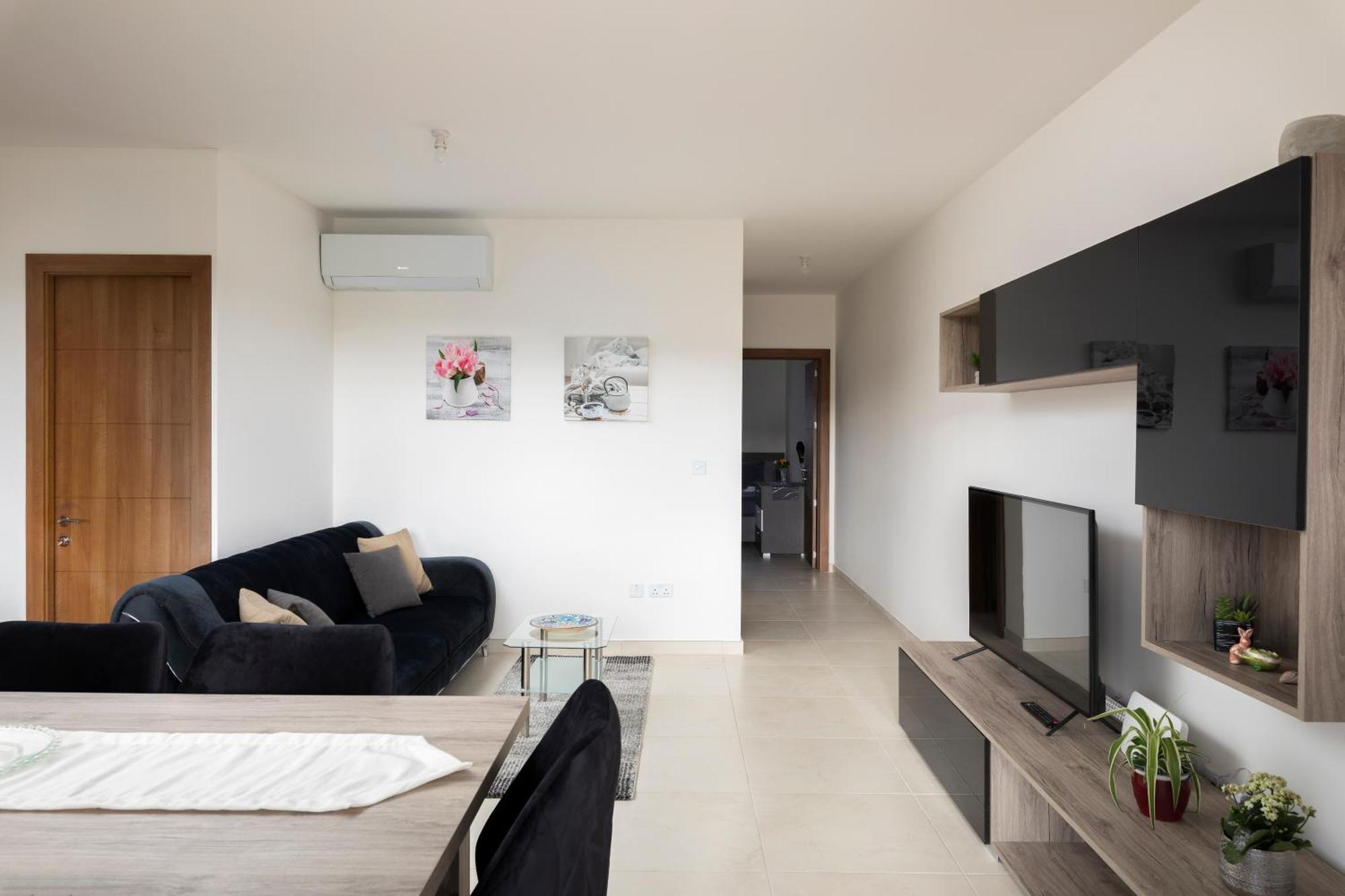 Modern & Spacious 2Br Apartment With Country Views - Close To Xemxija Bay St. Paul's Bay Buitenkant foto