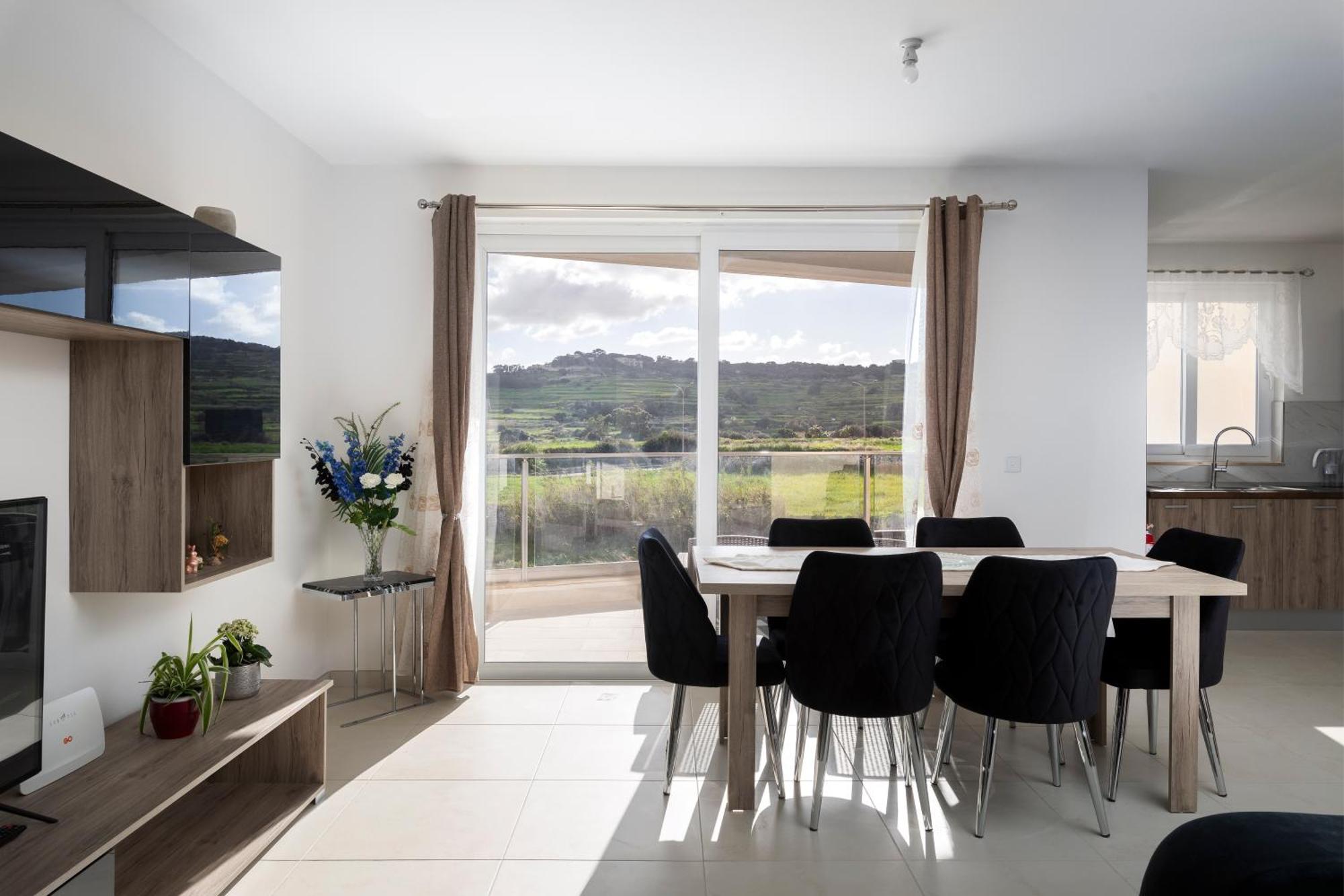 Modern & Spacious 2Br Apartment With Country Views - Close To Xemxija Bay St. Paul's Bay Buitenkant foto